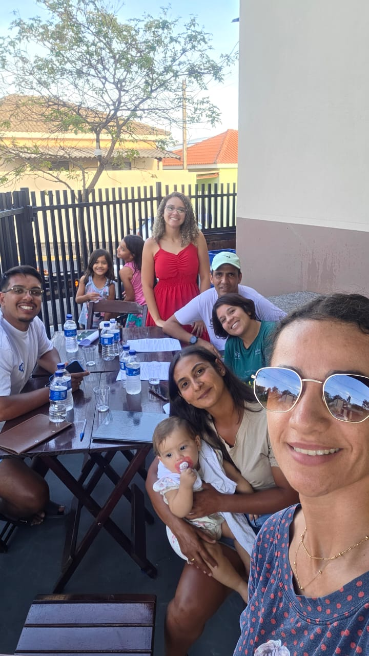 Discussão sobre os futuros passos da Associação